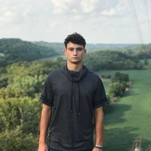 Meet your Posher, Evan